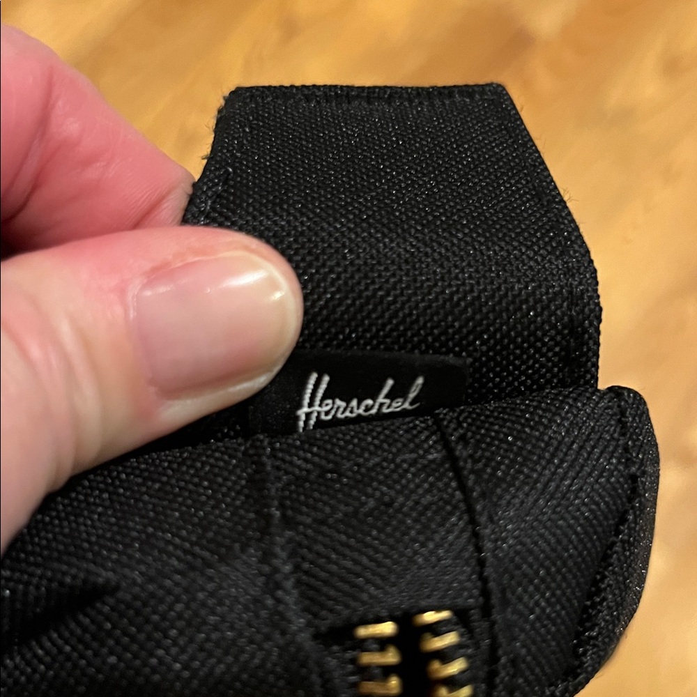 HERSCHEL SUPPLY CO. Settlement Hip Pack - Picture 11 of 13